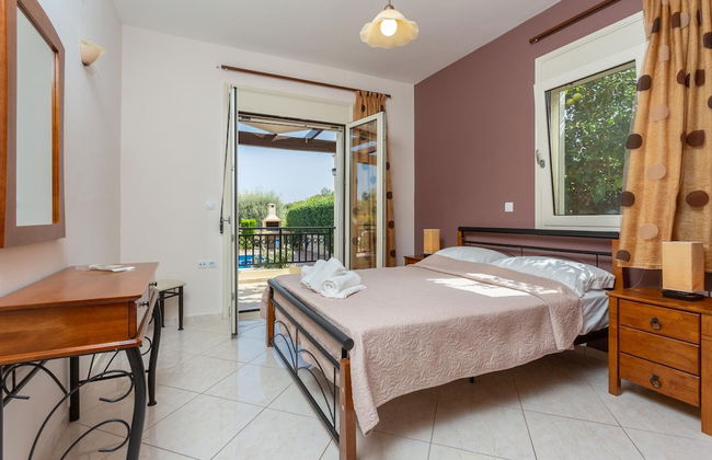 Villa Georgia Large Private Pool Walk to Beach A C Wifi Car Not Required - 1976 - Foto 21