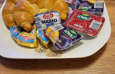 Apartamenty na przedmieściach RADZYMINA z prywatnym parkingiem i ogrodem FAKTURA - Foto 18