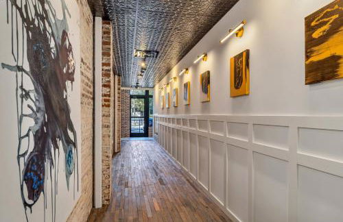 204- Modern retreat w elevator & BBQ - Foto 47