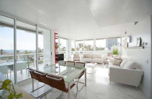 You Stylish Beach Apartments - Photo 16