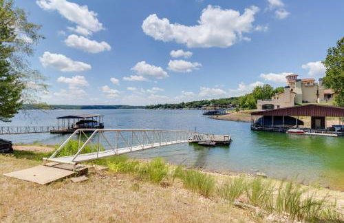 Swim Dock and Views Lakefront Afton Vacation Rental - Foto 3