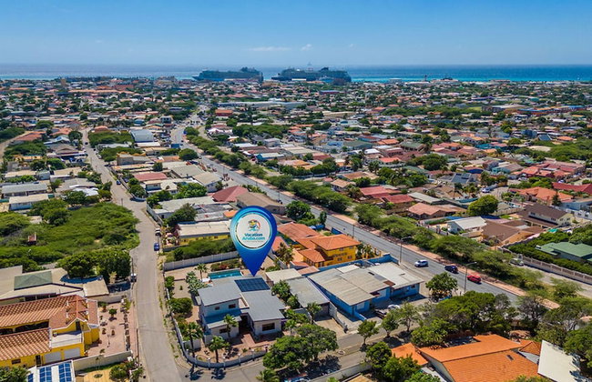 Spacious 4BR Villa Private Pool Cozy Location - Photo 59