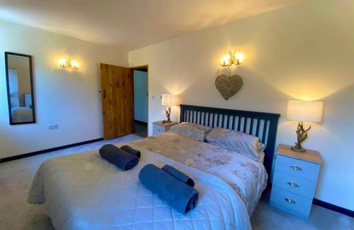 Trelaske Mill Cider Barn-with Hot Tub, Fire Pit BBQ - Foto 8