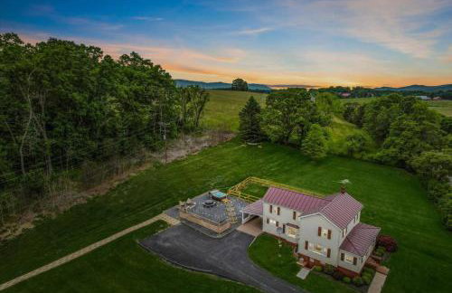 Spacious & Fun Family Oasis, Games, Hot Tub, View - Foto 41