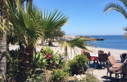 MARINA BEACH FRONT - Photo 38