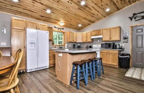 Turtle Flambeau Flowage - Fishing and ATVing dream - Foto 10