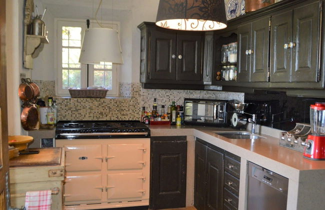 Beautiful Holiday Home With Garden - Foto 10