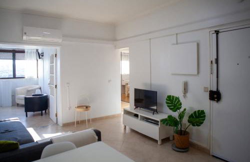 Just4uApartment 2 - Near Lisbon & Beach - With AC - Foto 14