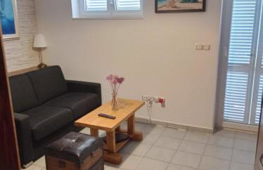 Studio Apartman Lokvice - Photo 11