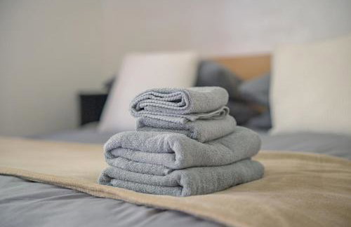 Cambridge North 3 Bedroom Family Home, Spacious Garden, BBQ & Parking - Foto 19