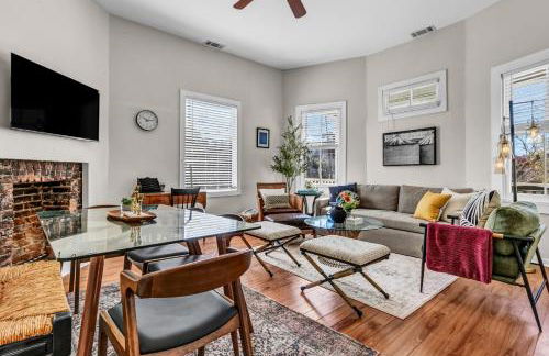 A Timeless Victorian Home with Period Charm! - Foto 45