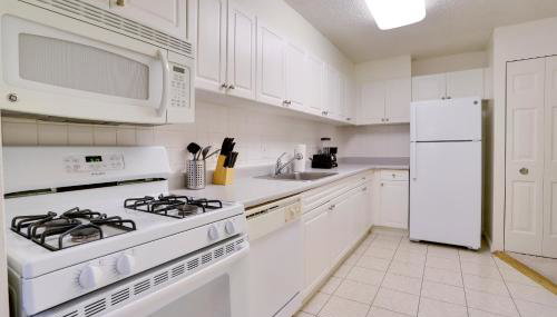 Stylish Apartment Near to Airport and Metro! - Foto 4, stove, dishwasher, toaster