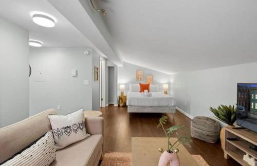 Studio steps to Soccer and OTR and Downtown - Foto 7