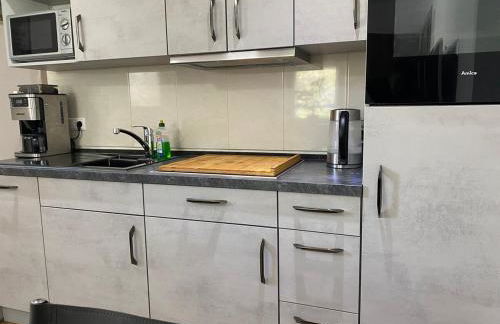 2-room flat with private entrance & privat parking - Foto 22