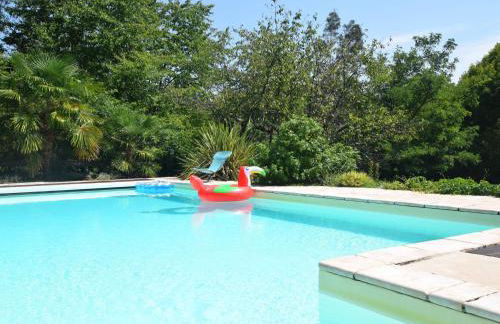 Holiday Home in Ardèche near Château de Ventadour - Foto 6