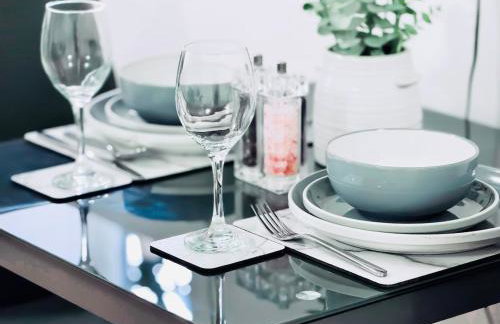 Chic Studio, Free parking, Sleeps 2 - Foto 21