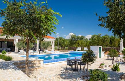 Tosic Estate - Villa, Vineyards and Winery - Foto 3