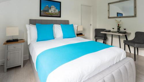 Tettenhall Lodge Studio - Photo 1