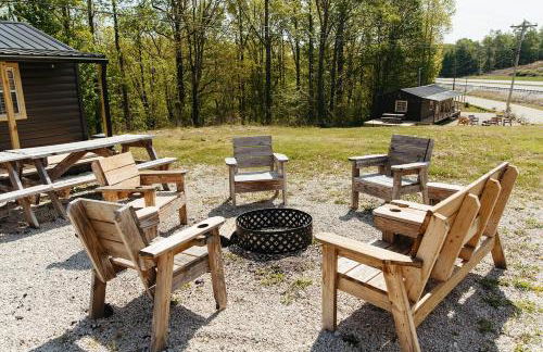 "Boone's Bluff" - Humble & Cozy Stay in RRG/Auxier - Foto 7