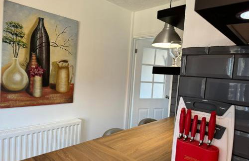 City Stay with Jacuzzi Gym Free Parking 2 Spaces - Photo 12