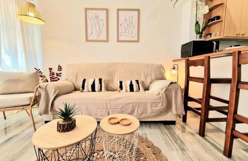 AA Guest - Victoria Center Eco Apartment - Photo 5