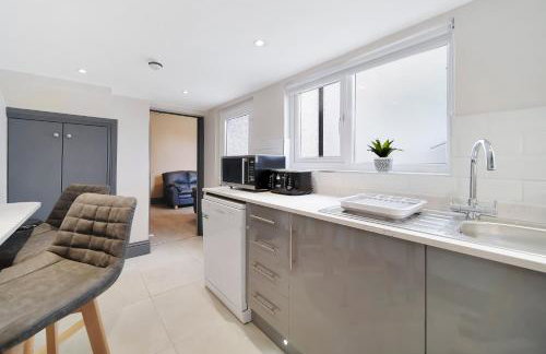 Magee Town House 'Sleeping 8 guests' - Foto 4