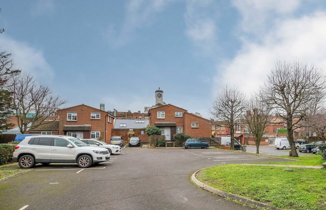 Mirrored Reflections - Foto 4