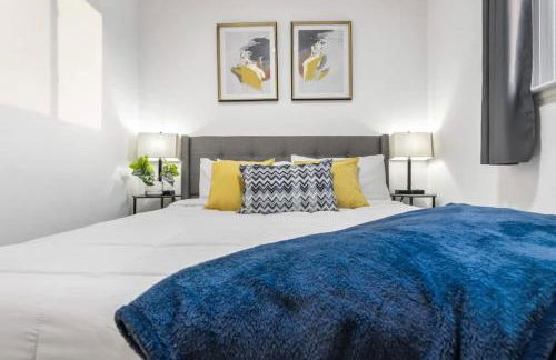 Bolingbrook King Bed 7 min to Hwy & Mall - Foto 13