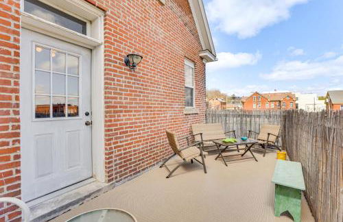 Walk Downtown Inviting Historic Home in Dubuque! - Foto 21