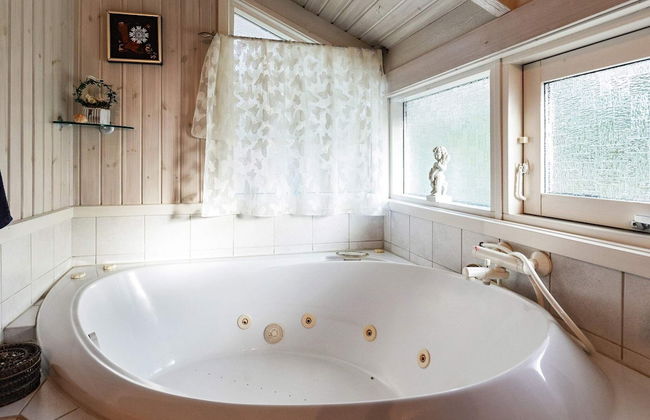 6 Person Holiday Home in Hals - Foto 16