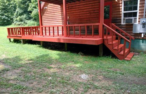 The Bunkhouse - 3 BR, 2 BA Deluxe Cabin - Foto 2