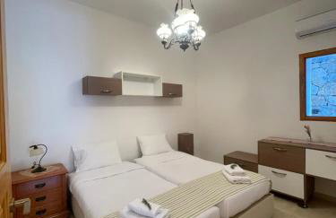 Stone Heaven Villa -Poolside BBQ & Fresh Herbs - Photo 47