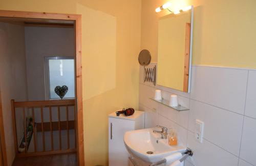 Holiday home in Wilsecker with private terrace - Foto 25