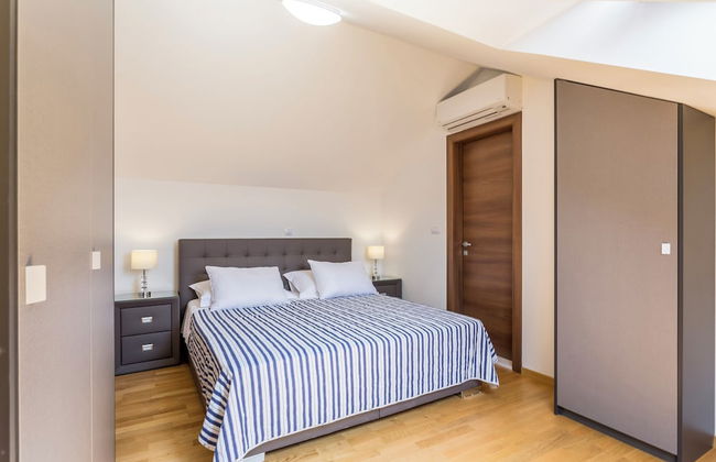 Beach Residence with pool and sea view - Foto 9