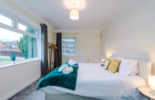 3BR Home Sleeps 6 Perfect for Short and Long Term Stays - Foto 2