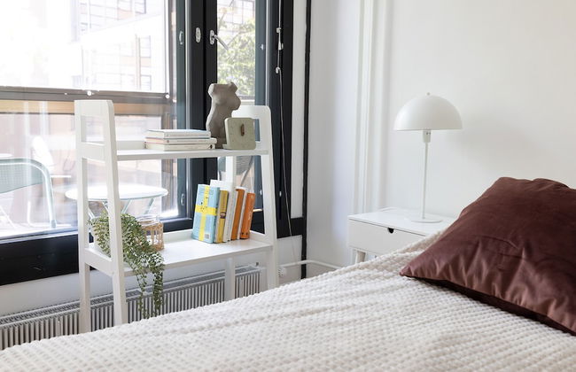 2ndhomes 2BR Center Apartment w Balcony - Foto 7