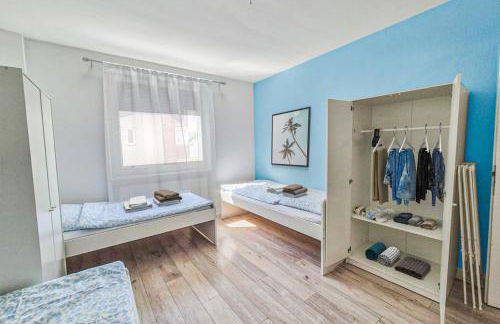 L21-Apartment Mönchengladbach, 1 Zimmer, 3 Betten, Standardisierte Ausstattung, ideal für Reisende, Pendler, Familien - Foto 1