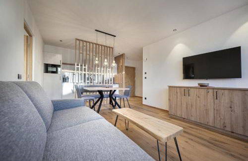 Tieja Panoramic Lodge - Photo 6