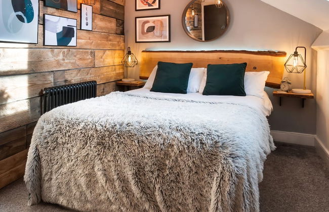 Windermere Central Hotel - Room 4 - Photo 1