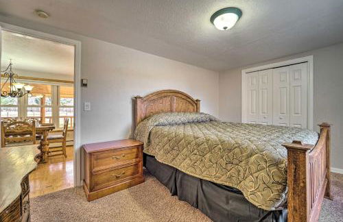 Dolores Ranch Cabin with Hot Tub and 1-Acre Yard! - Foto 15