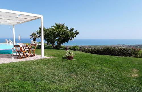 In collina sul mare... - Foto 49