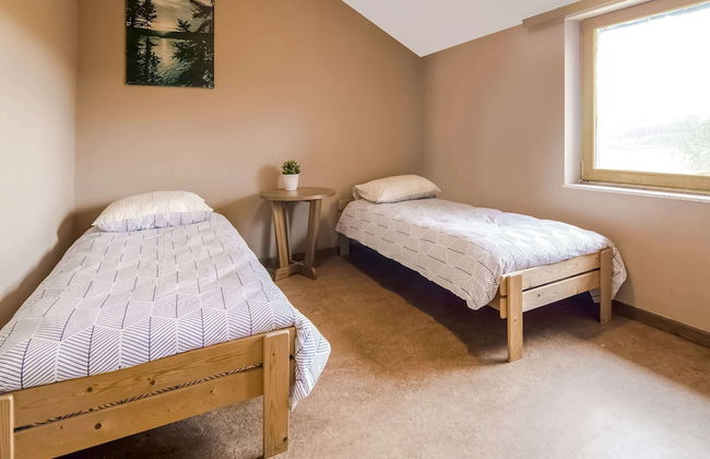 Quiet Valley View Retreat - Photo 10