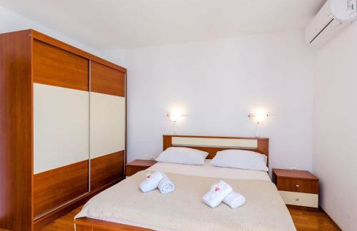 Apartments Cypress Sea Cove - Comfort Studio Apartment with Balcony and Sea View A1 - Foto 18