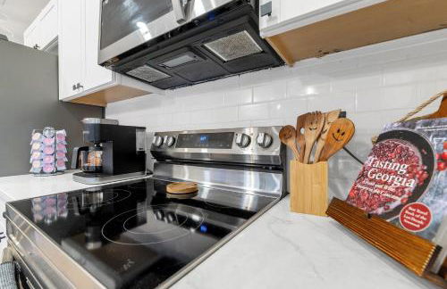 Brand New Cozy FirePit Home Near Fort Moore - Foto 57