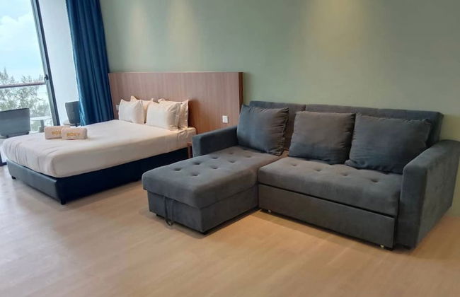 Roxy Beach Apartment - Photo 2