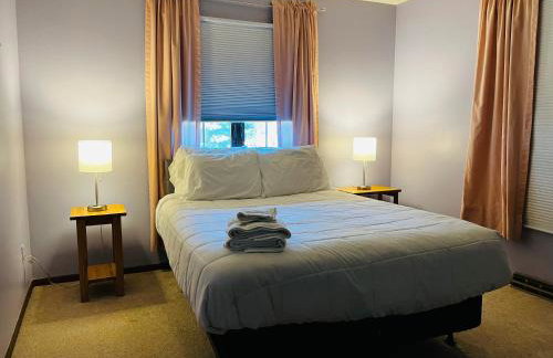 Near Shopping & Dining- The South Bend Bungalow - Foto 5