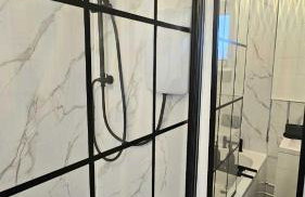 5 Mins Walk to ExCeL - Cosy 3 Bed House - Free Parking - Near O2 Arena & Cable Cars - Foto 21