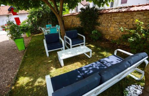 F3 80 m2 Longére plain pied au centre auxonne. - Foto 17