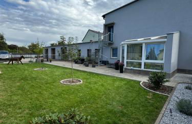 Stilvoll-Fewo mit Garten - Photo 49