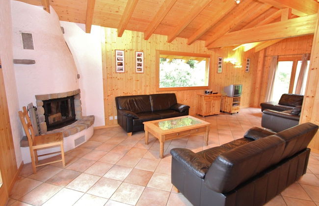 Chalet in Alps Near Ski Lift and Sauna - Photo 20